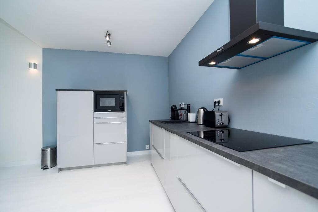 Old Town 1 Bedroom Oasis With Ac And Double Shower Praha Eksteriør bilde